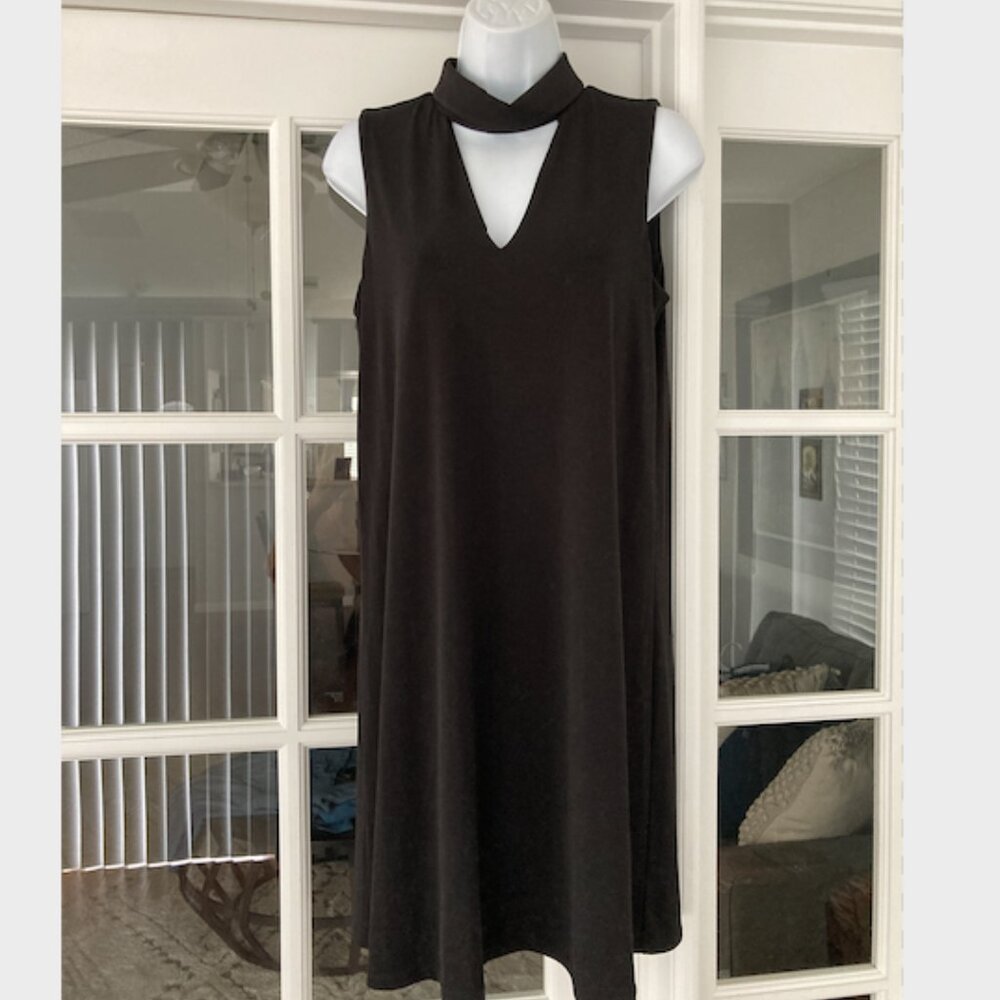 Ivanka Trump Little Black Sheath Sleeveless  Cocktail Party Dress Small Petite